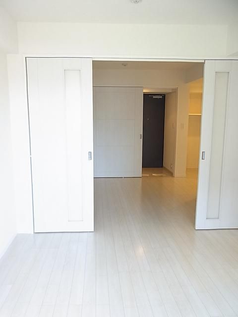 1LDK Mansion in Toshima, Tokyo — photo 3 of 3