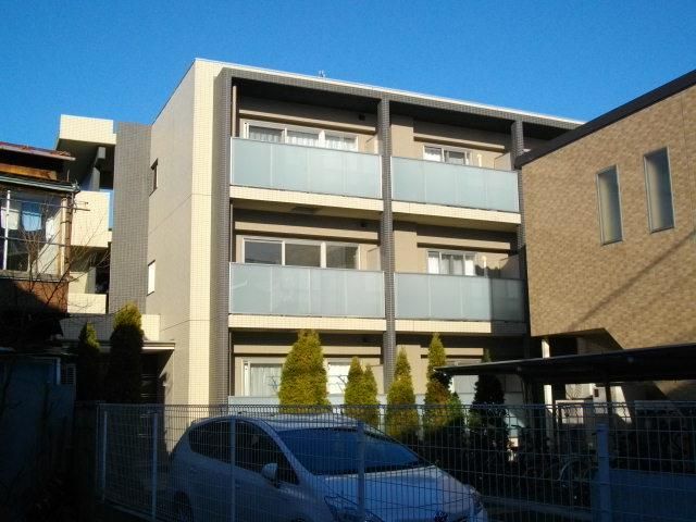 1LDK Mansion in Toshima, Tokyo - Image 1