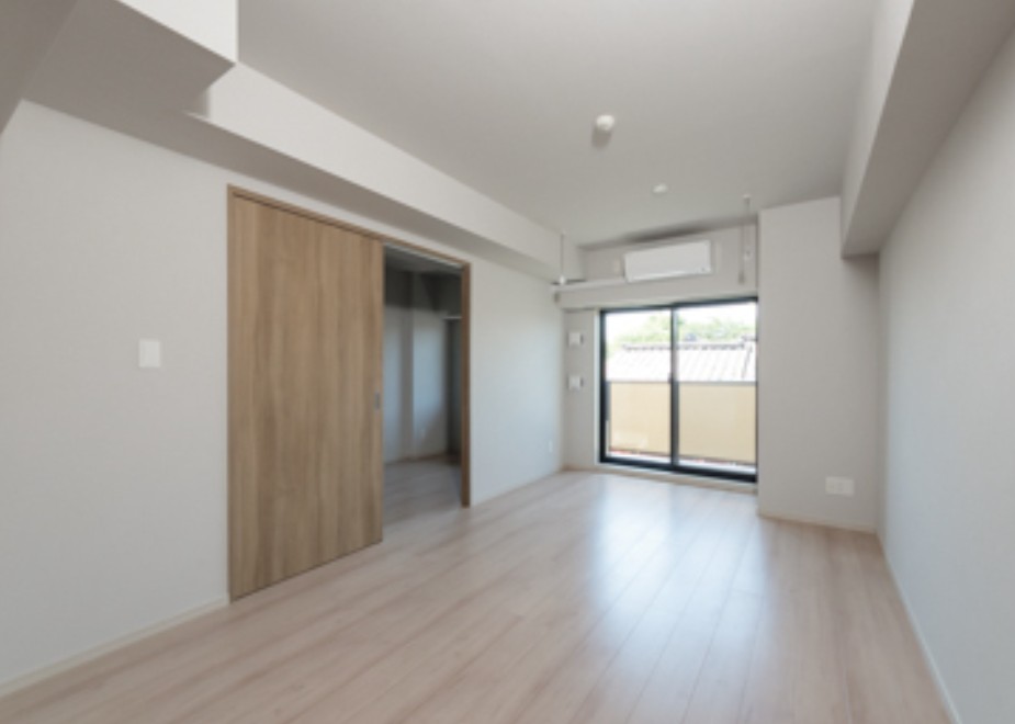 1LDK Mansion in Toshima, Tokyo - Image 1