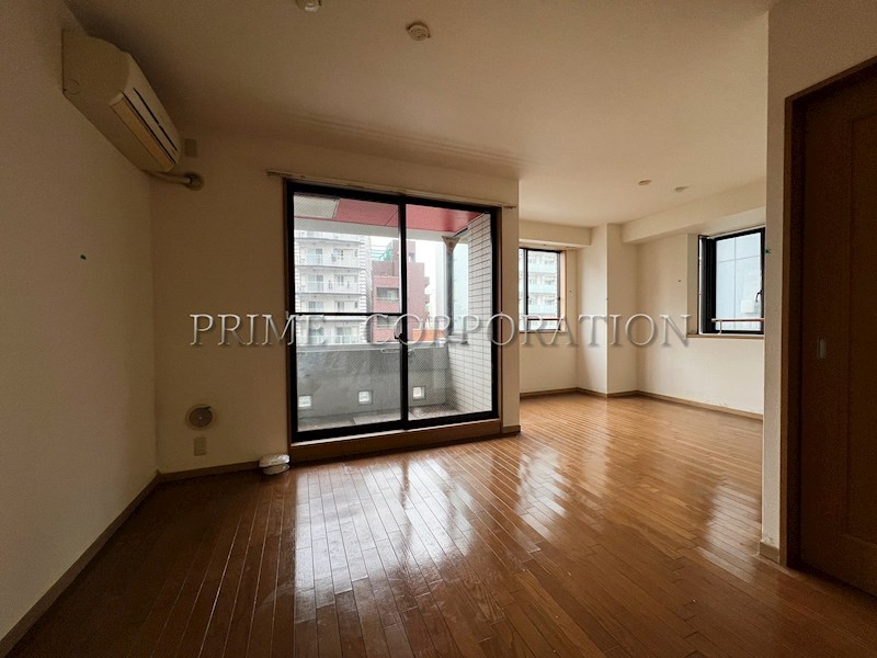 1SLDK Mansion in Meguro, Tokyo — photo 3 of 3