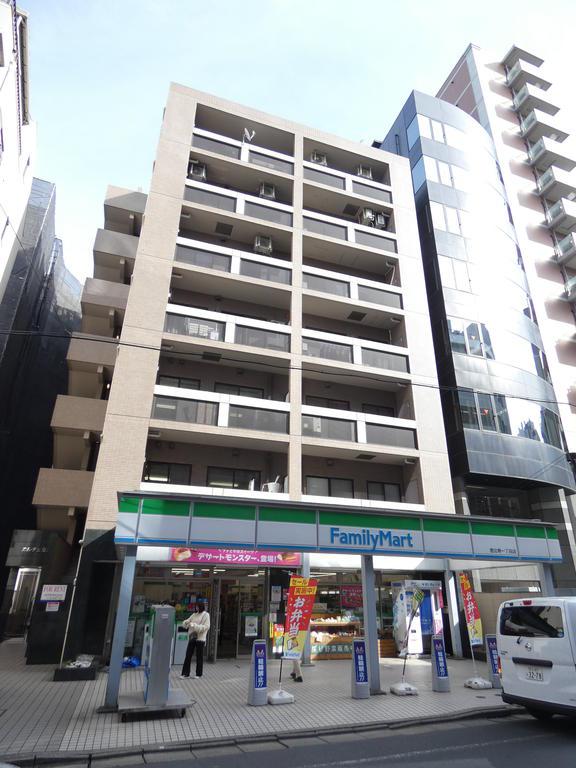 1SLDK Mansion in Shibuya, Tokyo - Image 1