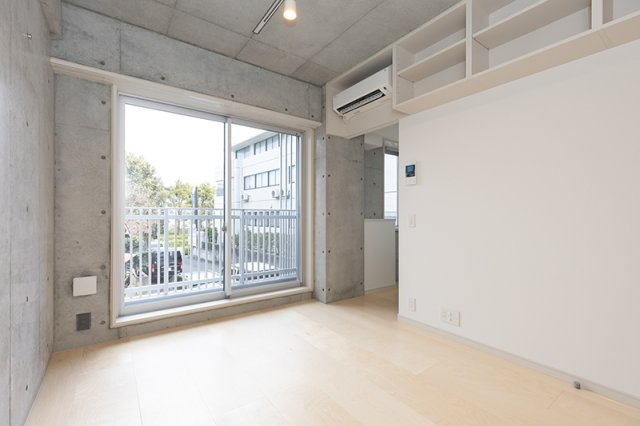 1LDK Mansion in Shibuya, Tokyo — photo 3 of 3