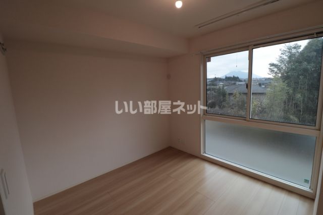 2DK Apartment in Kagoshima, Kagoshima — photo 3 of 3