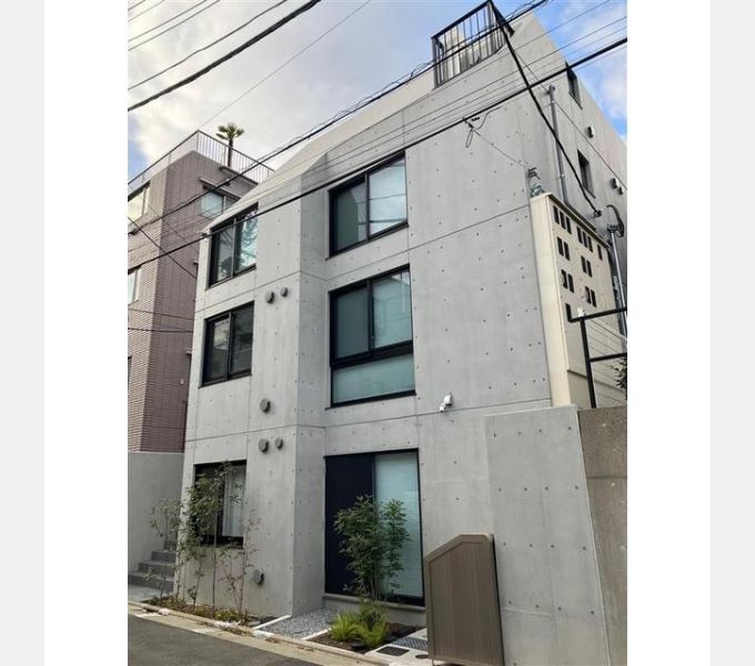 2K Mansion in Meguro, Tokyo - Image 1