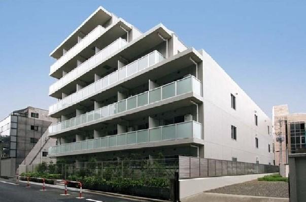 2K Mansion in Shinjuku, Tokyo - Image 1