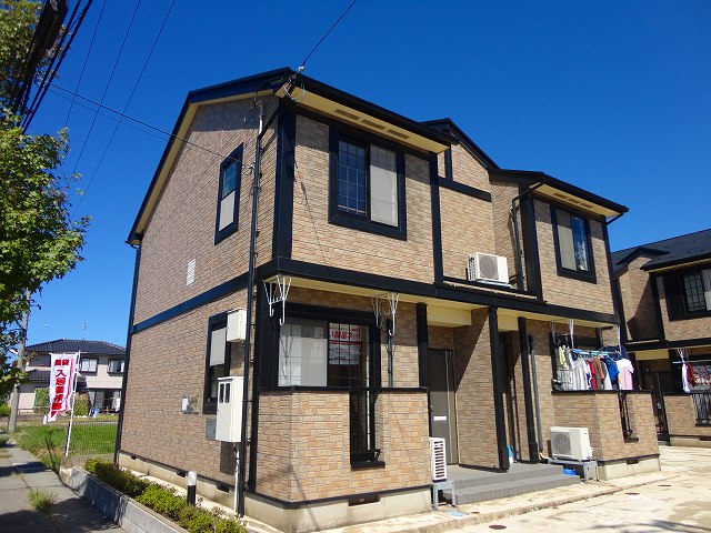 2LDK Apartment in Kanazawa, Ishikawa