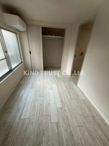 2LDK Apartment in Kita-ku, Osaka — photo 3 of 3