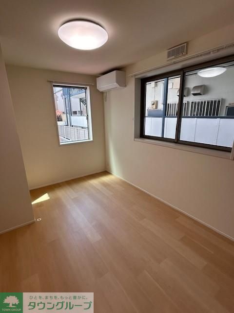 2LDK Apartment in Setagaya, Tokyo — photo 3 of 3