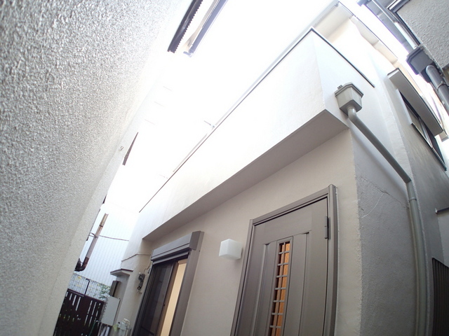 2LDK Apartment in Shibuya, Tokyo - Image 1
