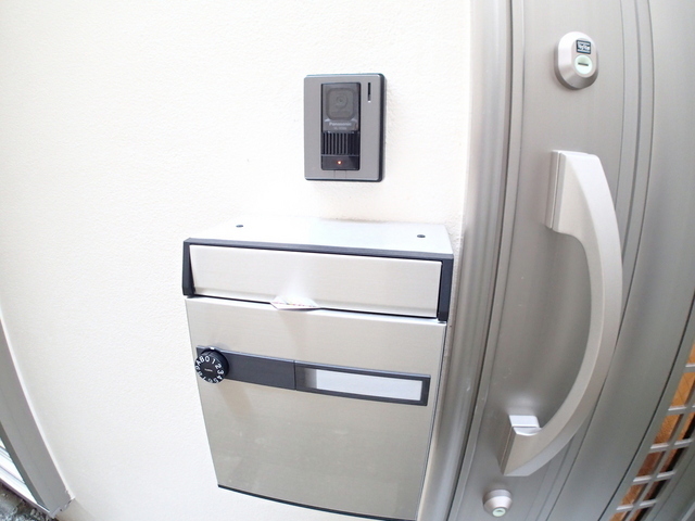 2LDK Apartment in Shibuya, Tokyo — photo 3 of 3