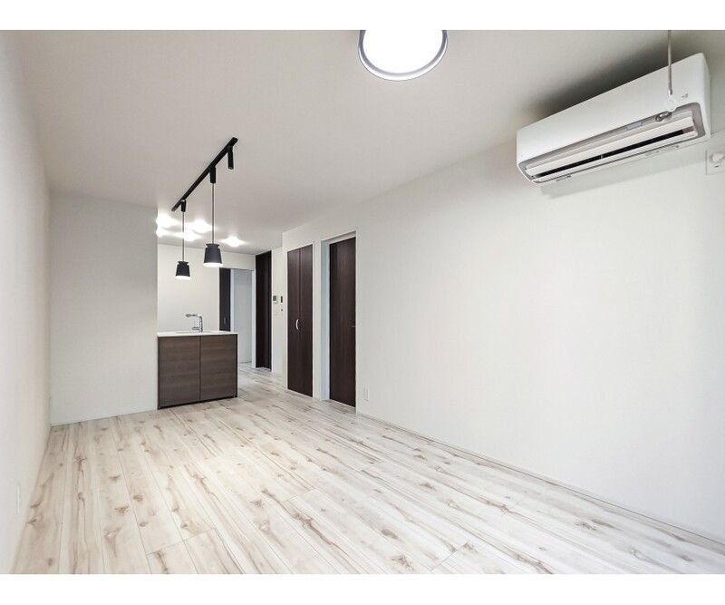 2LDK Apartment in Toshima, Tokyo — photo 3 of 3