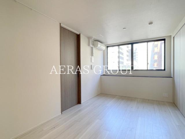 2LDK Mansion in Chuo, Tokyo — photo 3 of 3