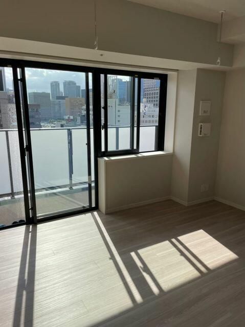 2LDK Mansion in Chuo, Tokyo — photo 3 of 3