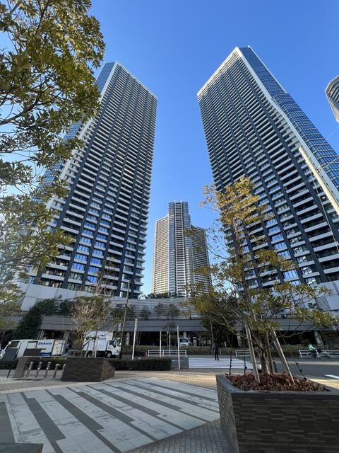 2LDK Mansion in Chuo, Tokyo