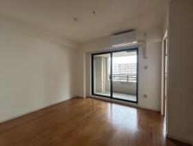 3LDK Mansion in Chuo, Tokyo — photo 3 of 3