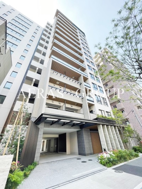 2LDK Mansion in Meguro, Tokyo - Image 1