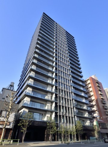 2LDK Mansion in Minato, Tokyo - Image 1