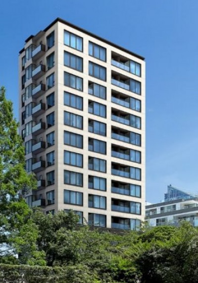 2LDK Mansion in Minato, Tokyo - Image 1