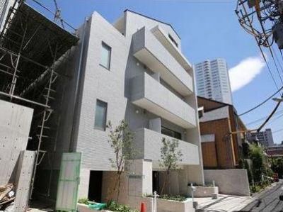 2LDK Mansion in Minato, Tokyo - Image 1