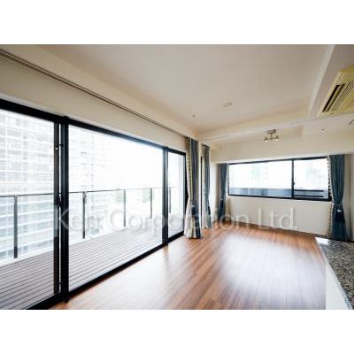 2LDK Mansion in Minato, Tokyo — photo 3 of 3