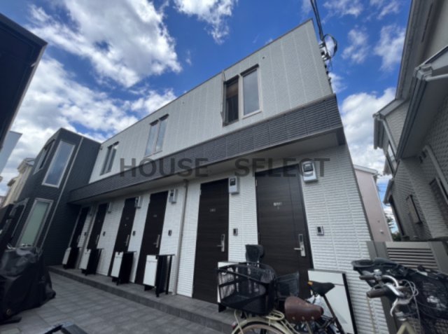 2LDK Mansion in Setagaya, Tokyo - Image 1