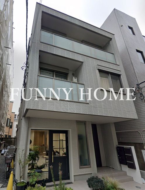 2LDK Mansion in Shibuya, Tokyo - Image 1