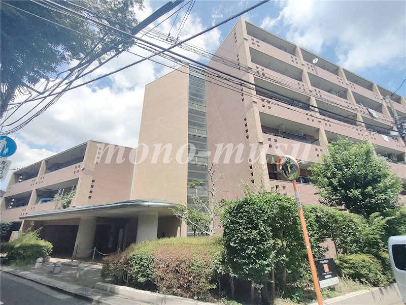 2LDK Mansion in Shibuya, Tokyo