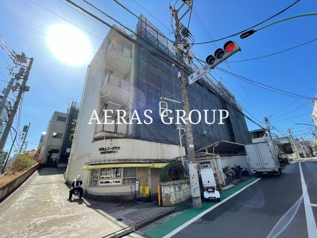 2LDK Mansion in Shibuya, Tokyo