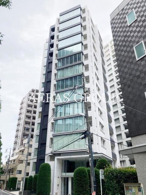 2LDK Mansion in Shibuya, Tokyo - Image 1