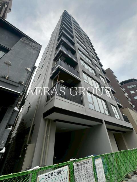 2LDK Mansion in Shibuya, Tokyo - Image 1