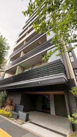 2LDK Mansion in Shinjuku, Tokyo - Image 1