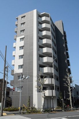 2LDK Mansion in Shinjuku, Tokyo - Image 1
