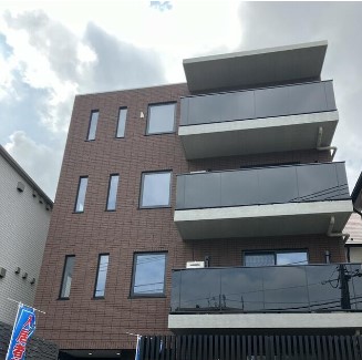 2LDK Mansion in Shinjuku, Tokyo - Image 1
