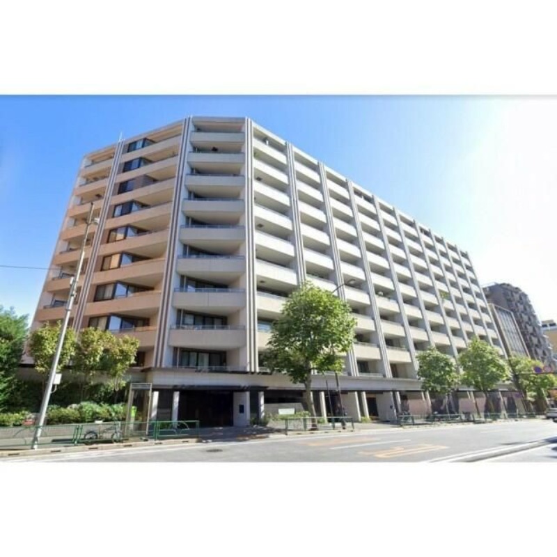 2LDK Mansion in Shinjuku, Tokyo