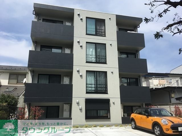 2LDK Mansion in Suginami, Tokyo