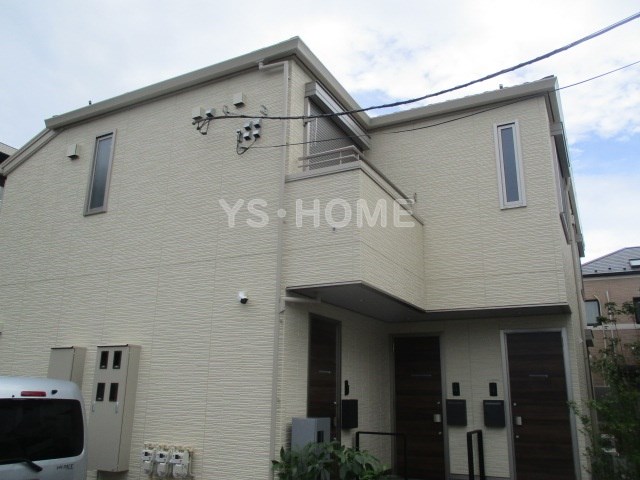 2SLDK Apartment in Suginami, Tokyo - Image 1