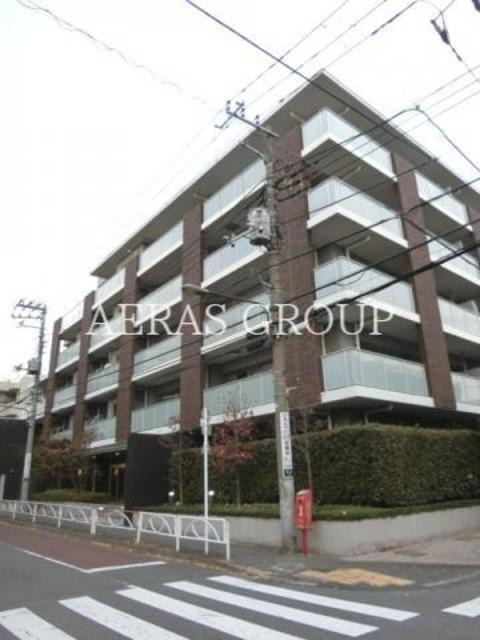 2SLDK Mansion in Meguro, Tokyo