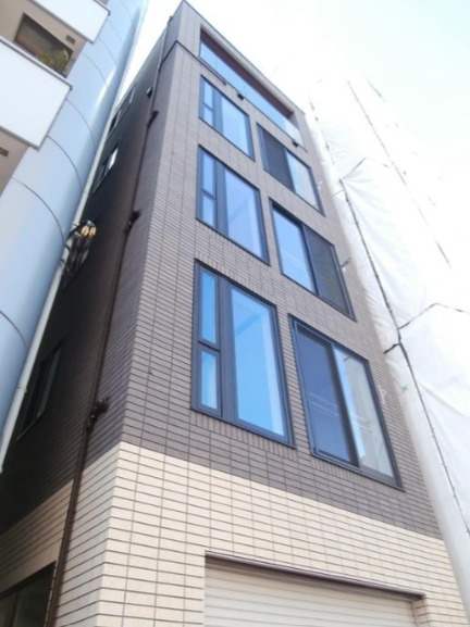 2LDK Mansion in Shibuya, Tokyo