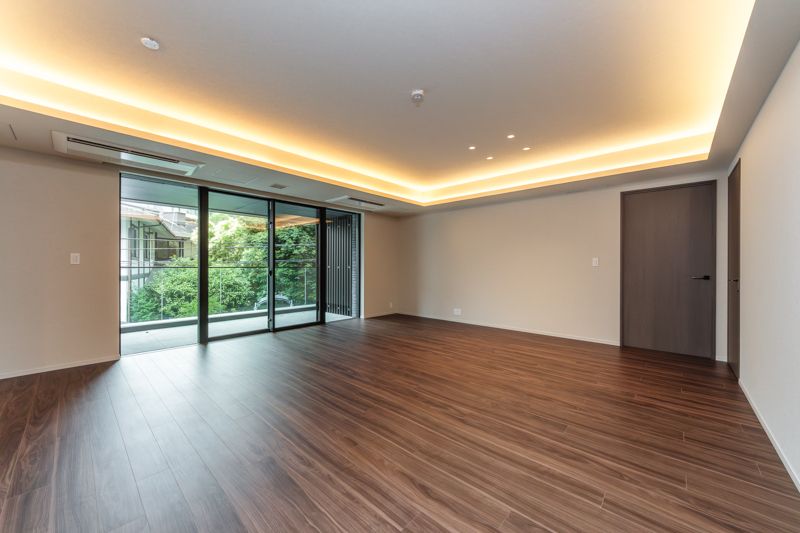 2LDK Mansion in Shibuya, Tokyo — photo 3 of 3