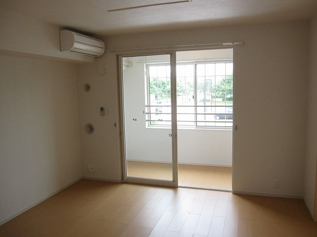 3LDK Apartment in Kanazawa, Ishikawa — photo 3 of 3