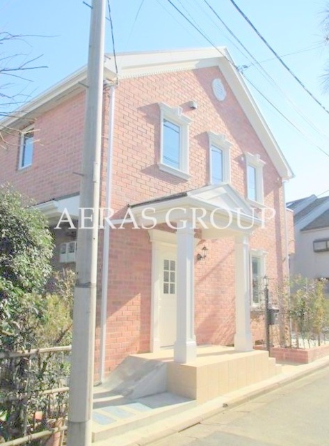 3LDK Apartment in Meguro, Tokyo