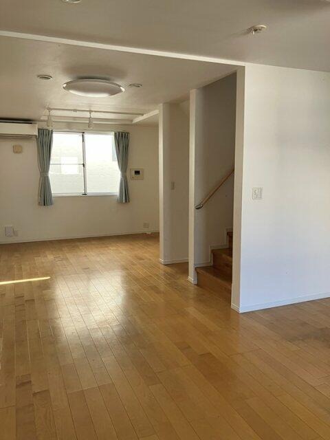 3LDK Apartment in Meguro, Tokyo — photo 3 of 3