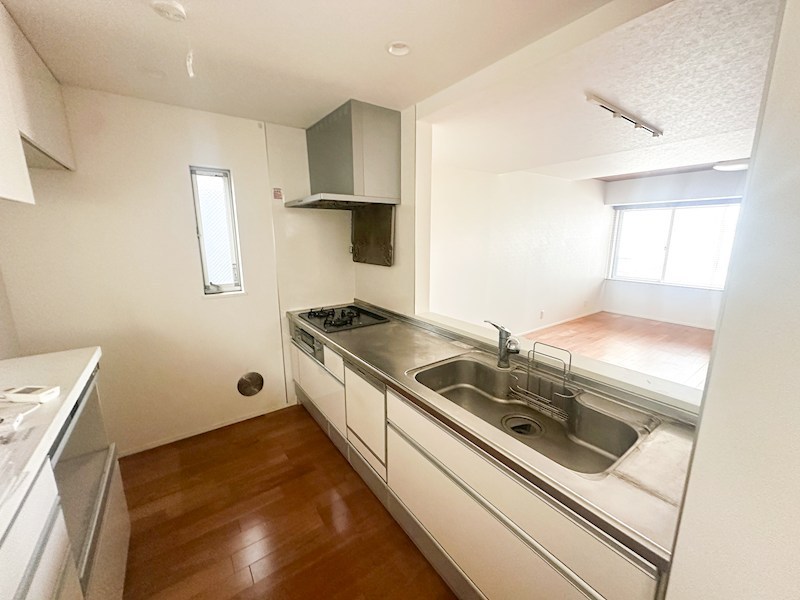 3LDK Apartment in Setagaya, Tokyo — photo 3 of 3