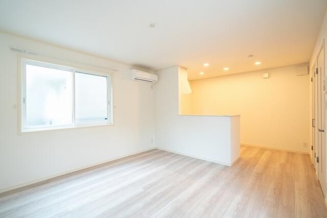 3LDK Apartment in Shinjuku, Tokyo — photo 3 of 3