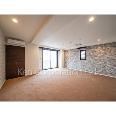 3LDK Mansion in Meguro, Tokyo — photo 3 of 3
