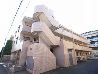 3LDK Mansion in Setagaya, Tokyo - Image 1