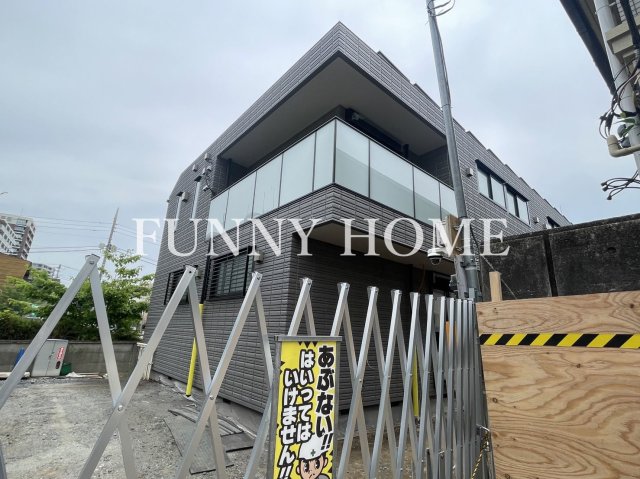 3LDK Mansion in Setagaya, Tokyo - Image 1