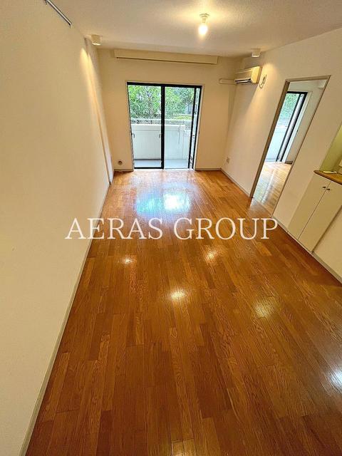3LDK Mansion in Shinjuku, Tokyo — photo 3 of 3