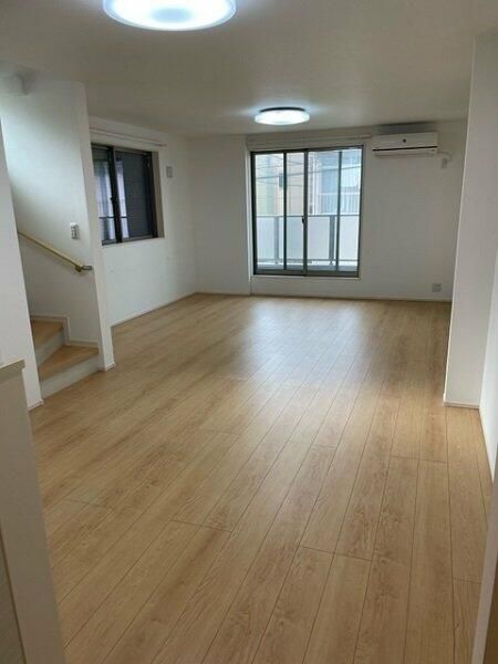 4LDK Apartment in Setagaya, Tokyo — photo 3 of 3