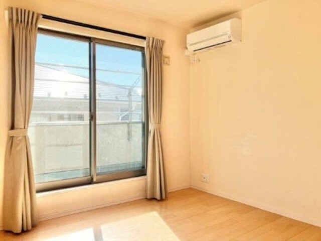 4LDK Apartment in Suginami, Tokyo — photo 3 of 3